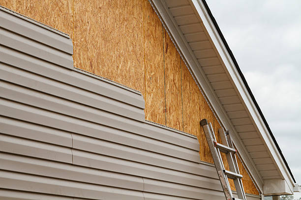 24/7 Emergency Storm Damage Siding Repair experts in Mayesville, SC